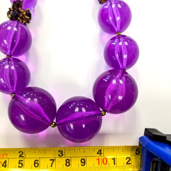 Kate Spade Chunky Purple LUCITE & Crystal Necklace Like New - Picture 4 of 12